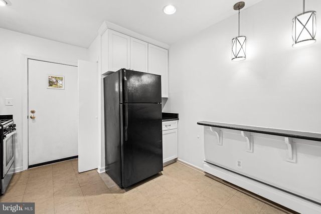 204 E CHURCHILL ST, Baltimore, MD 21230