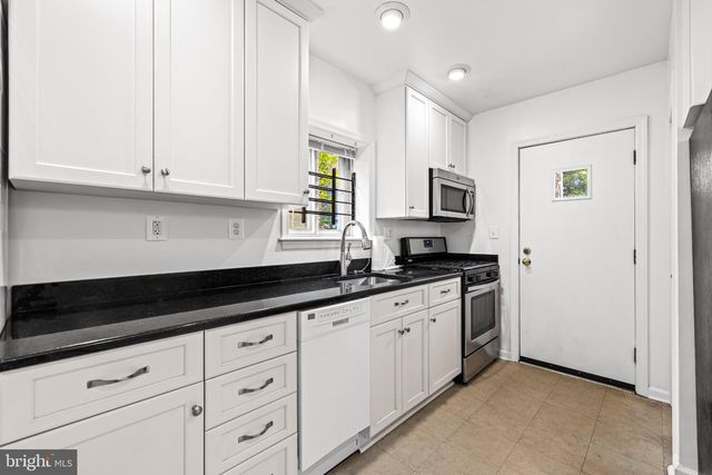 204 E CHURCHILL ST, Baltimore, MD 21230