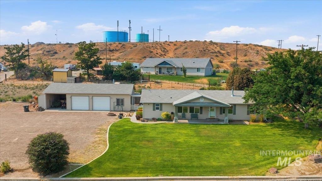 310 Frontage Rd, Grand View, ID 83624 photo 2