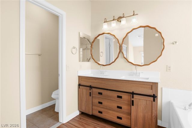 9713 Canyon Walk Avenue, Las Vegas, NV 89147