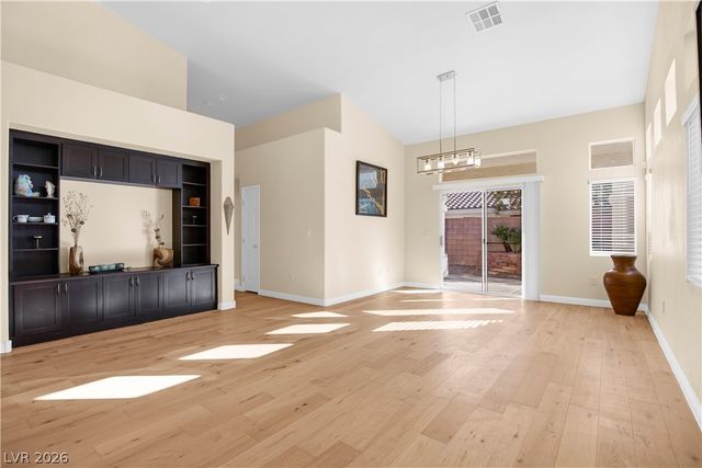 9713 Canyon Walk Avenue, Las Vegas, NV 89147