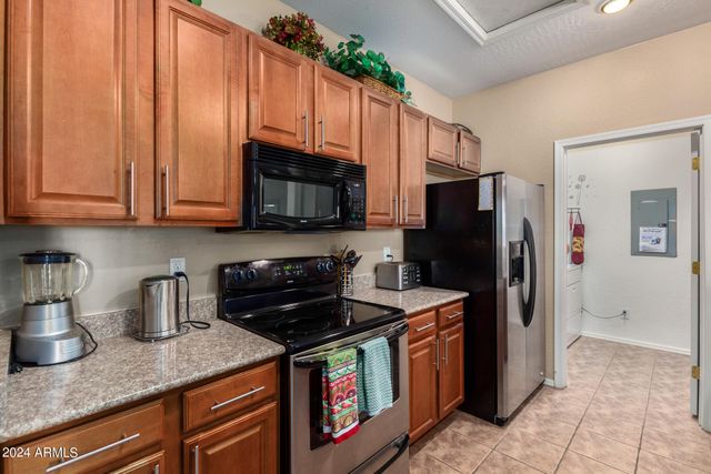 955 E KNOX Road 244, Chandler, AZ 85225