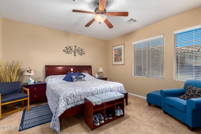 955 E KNOX Road 244, Chandler, AZ 85225