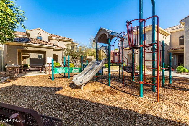 955 E KNOX Road 244, Chandler, AZ 85225