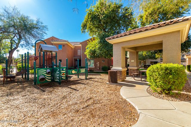 955 E KNOX Road 244, Chandler, AZ 85225