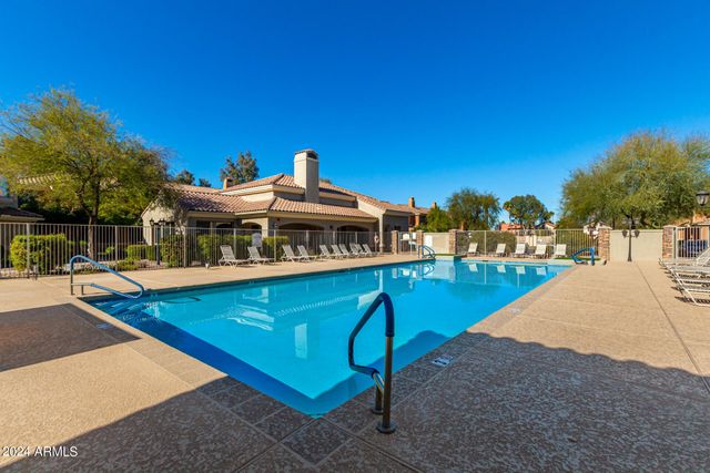 955 E KNOX Road 244, Chandler, AZ 85225