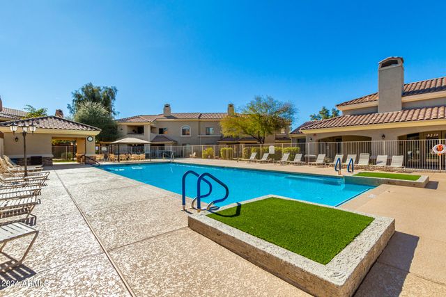 955 E KNOX Road 244, Chandler, AZ 85225