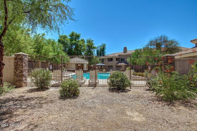 955 E KNOX Road 244, Chandler, AZ 85225