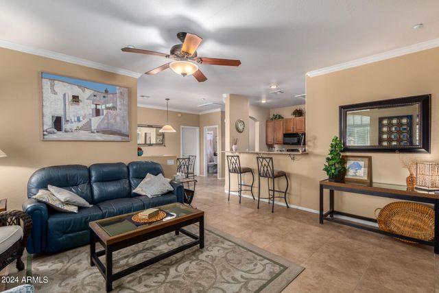 955 E KNOX Road 244, Chandler, AZ 85225