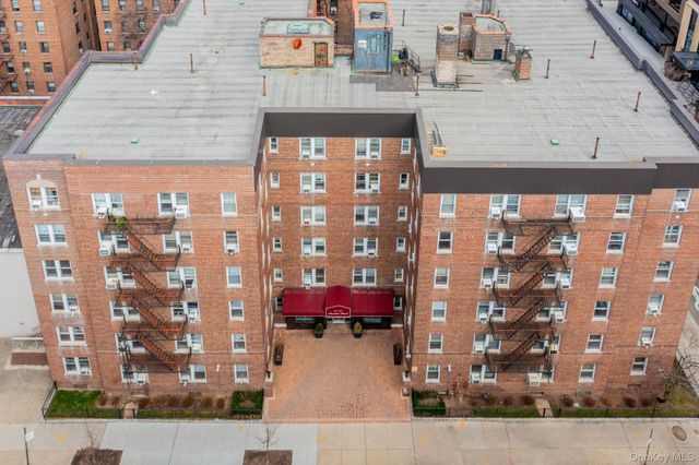 64-85 Saunders Street A9, Rego Park, NY 11375