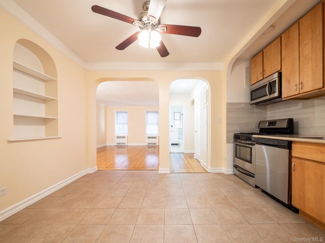 64-85 Saunders Street A9, Rego Park, NY 11375