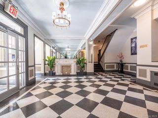 64-85 Saunders Street A9, Rego Park, NY 11375