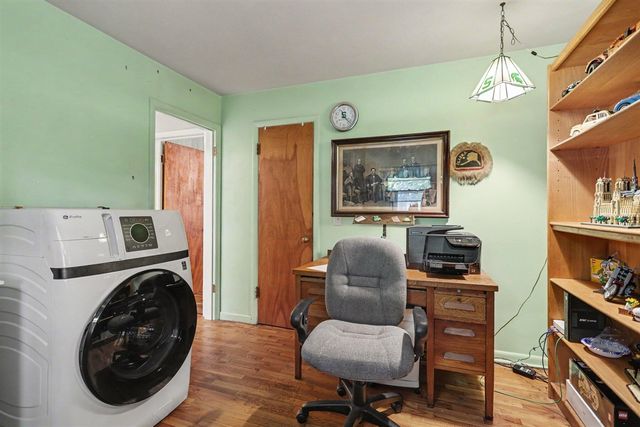 548 N Linden Street, Marshall, MI 49068