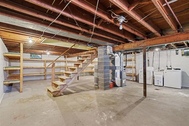 548 N Linden Street, Marshall, MI 49068