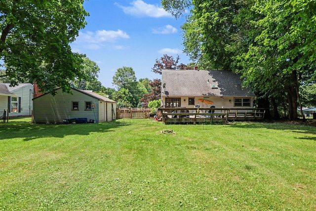 548 N Linden Street, Marshall, MI 49068
