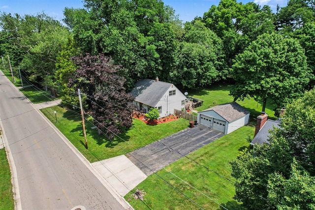 548 N Linden Street, Marshall, MI 49068