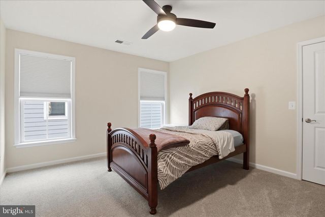 1018 LACONIAN ST SE, Leesburg, VA 20175