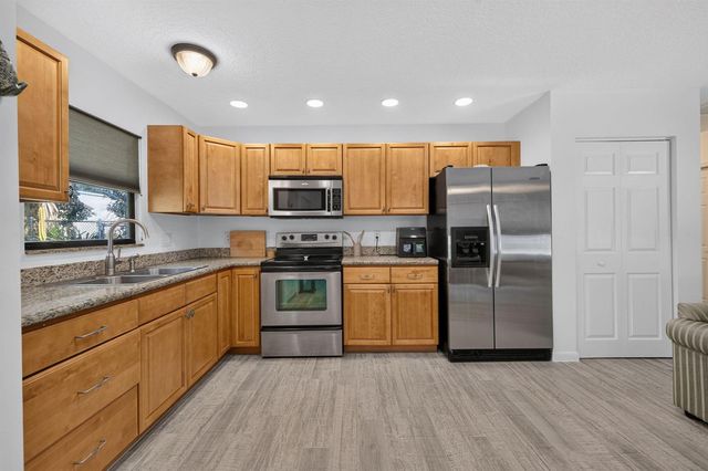 3247 SW BESSEY CREEK Trail, Palm City, FL 34990