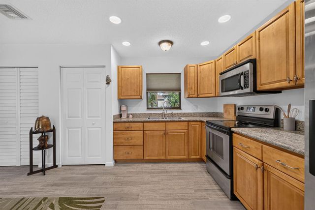 3247 SW BESSEY CREEK Trail, Palm City, FL 34990