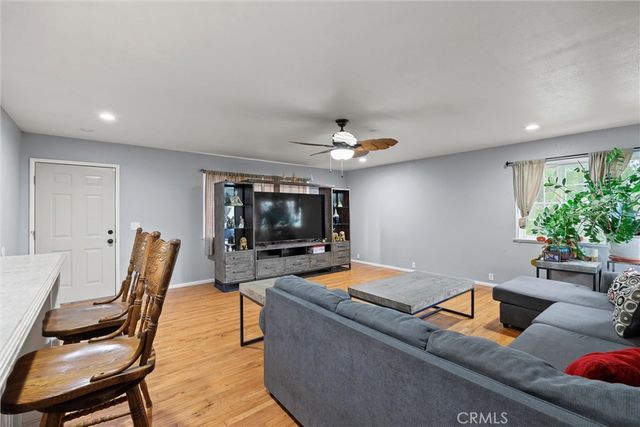 145 La Mirada Avenue, Oroville, CA 95966