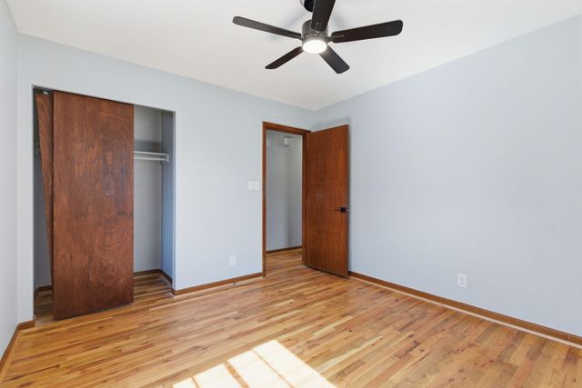 2449 S Westwood Avenue, Springfield, MO 65807