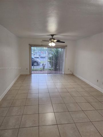 7410 SW 82nd St K110, Miami, FL 33143
