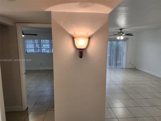 7410 SW 82nd St K110, Miami, FL 33143