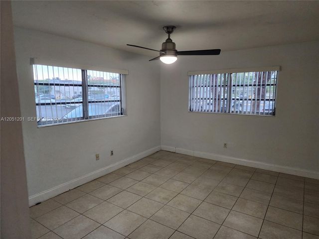 7410 SW 82nd St K110, Miami, FL 33143