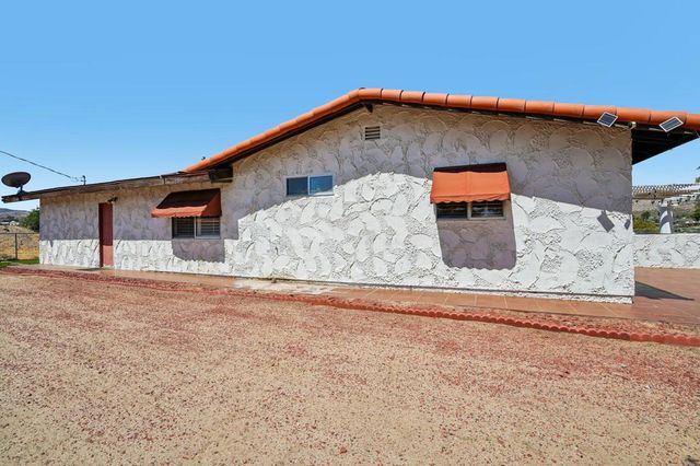 6817 Warren Vista Avenue, Yucca Valley, CA 92284