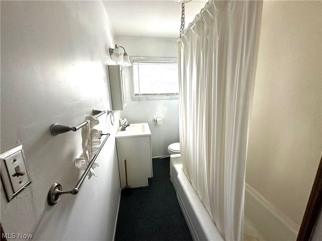 1127 Anderson Boulevard, East Liverpool, OH 43920