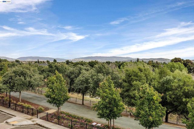 3415 Zenith Ave, Dublin, CA 94568
