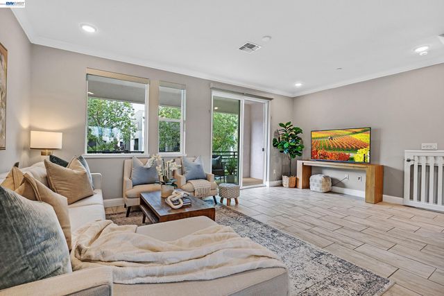 3415 Zenith Ave, Dublin, CA 94568