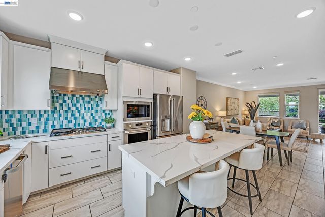 3415 Zenith Ave, Dublin, CA 94568