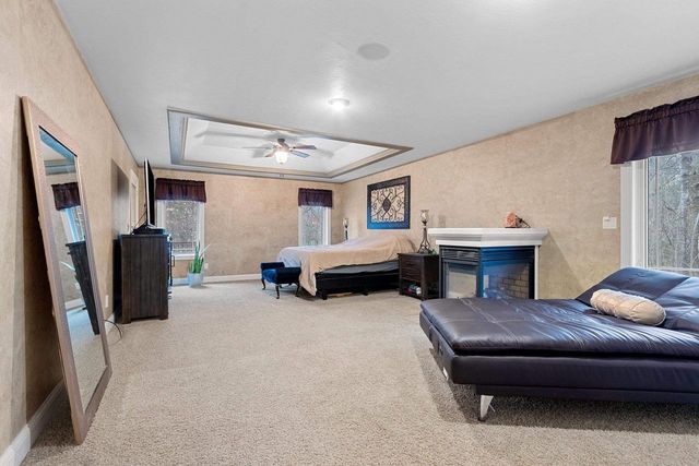 425 HILL HAVEN COURT, Little Suamico, WI 54141