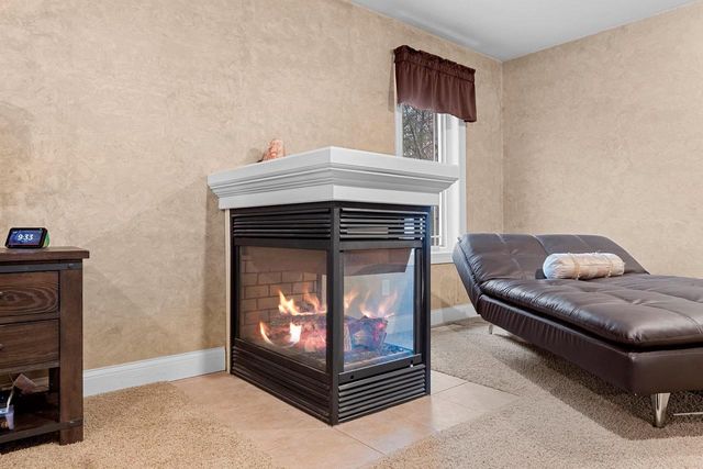 425 HILL HAVEN COURT, Little Suamico, WI 54141