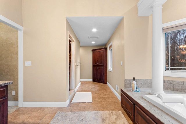 425 HILL HAVEN COURT, Little Suamico, WI 54141