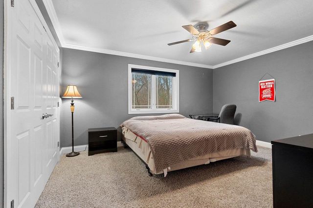 425 HILL HAVEN COURT, Little Suamico, WI 54141