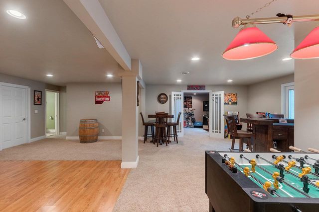 425 HILL HAVEN COURT, Little Suamico, WI 54141