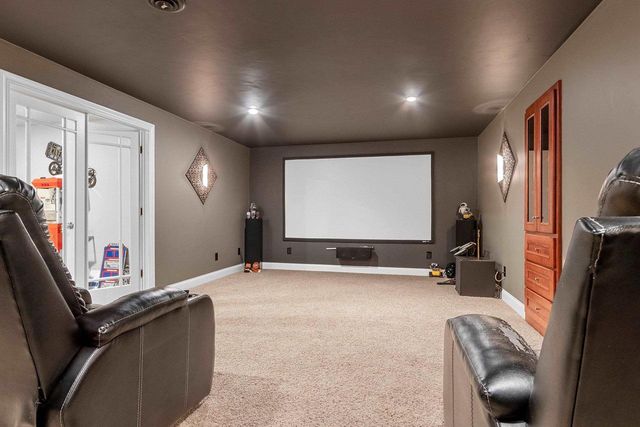 425 HILL HAVEN COURT, Little Suamico, WI 54141