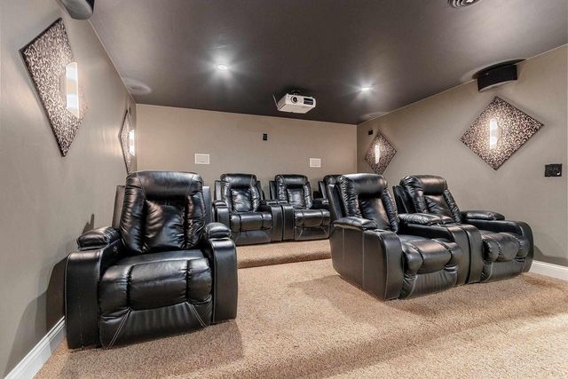 425 HILL HAVEN COURT, Little Suamico, WI 54141