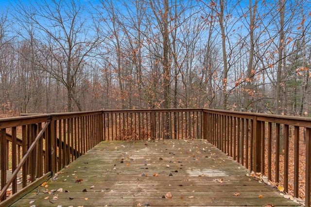 425 HILL HAVEN COURT, Little Suamico, WI 54141