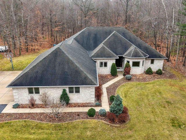 425 HILL HAVEN COURT, Little Suamico, WI 54141