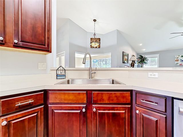 10445 SE 42ND TERRACE, Belleview, FL 34420
