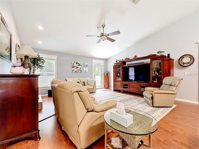 10445 SE 42ND TERRACE, Belleview, FL 34420