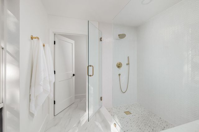 12151 Crestline Avenue, Dallas, TX 75244