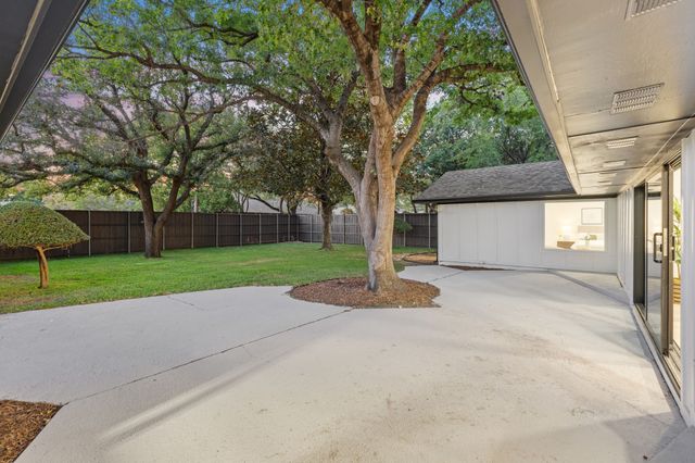 12151 Crestline Avenue, Dallas, TX 75244