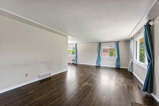 504 W St Thomas More Way, Spokane, WA 99208