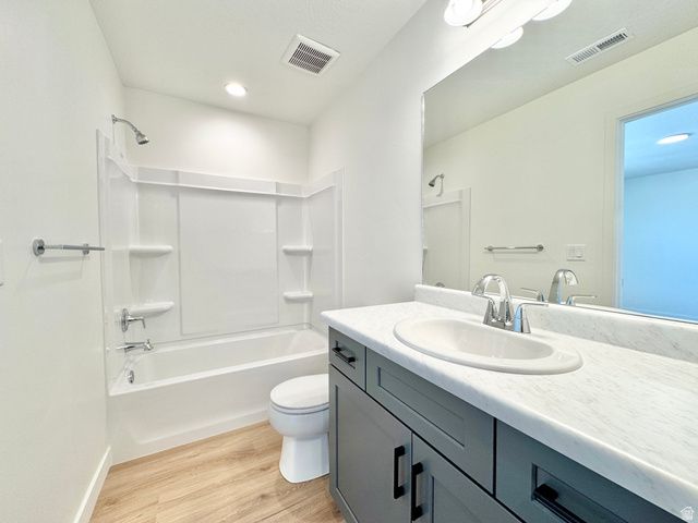 1650 N MAIN ST, Layton, UT 84041