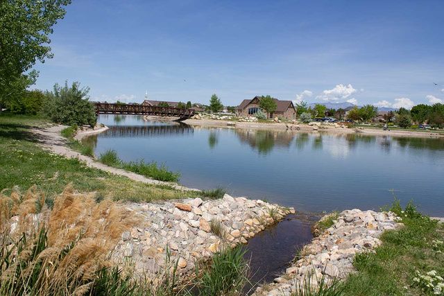 1650 N MAIN ST, Layton, UT 84041