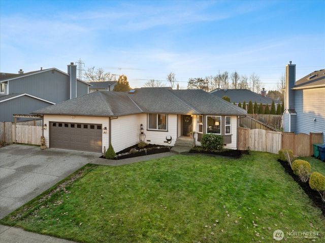 1624 90th Drive NE, Lake Stevens, WA 98258